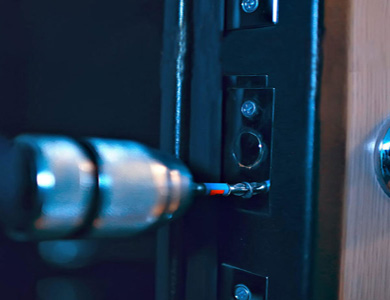 竞秀24小时上门开锁公司